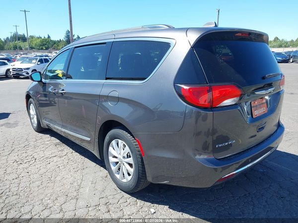 2017 CHRYSLER PACIFICA TOURING-L — I3
