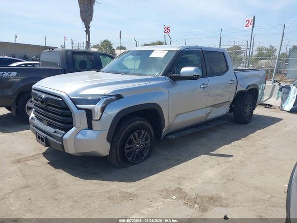 2025 TOYOTA TUNDRA SR5
