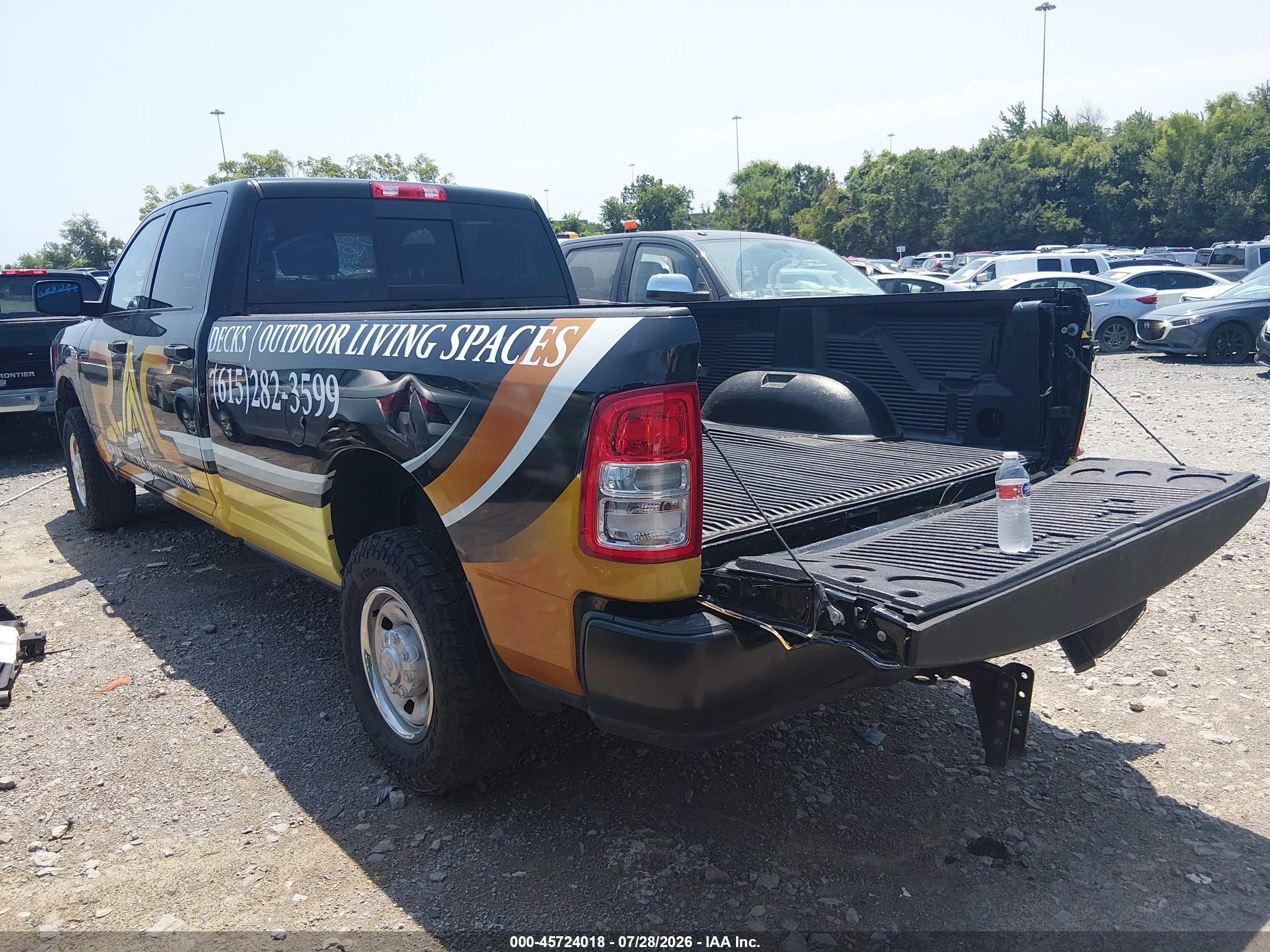 2022 RAM 2500 TRADESMAN  4X2 8' BOX