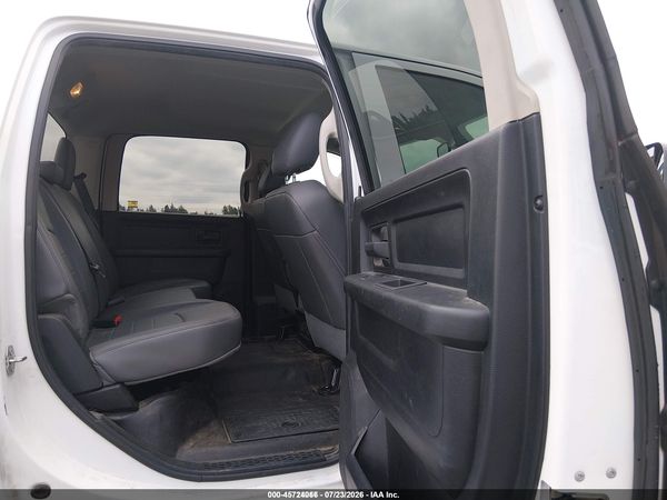 2018 RAM 3500 TRADESMAN  4X4 8' BOX