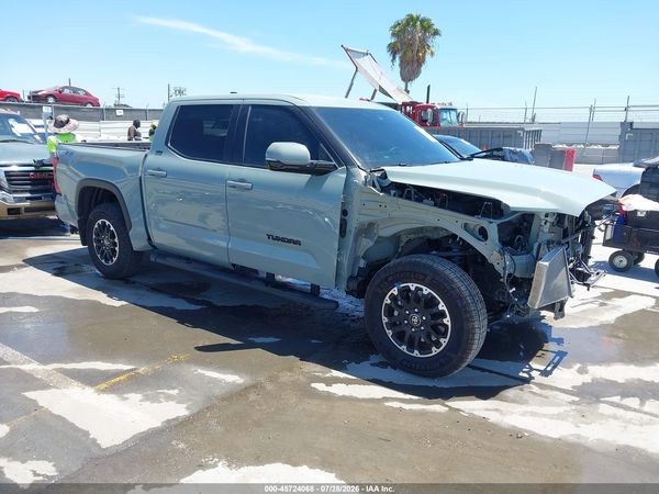 2025 TOYOTA TUNDRA SR5
