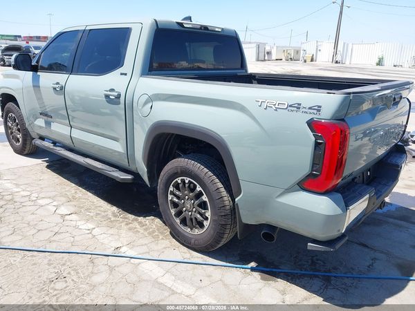 2025 TOYOTA TUNDRA SR5
