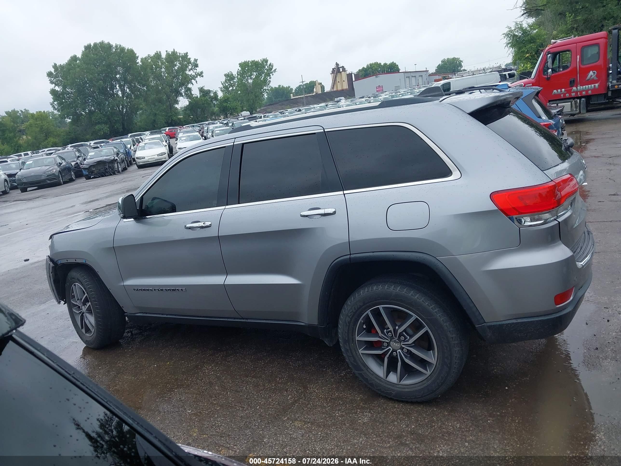2017 JEEP GRAND CHEROKEE LIMITED