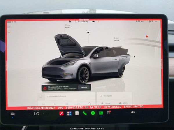 2025 TESLA MODEL Y