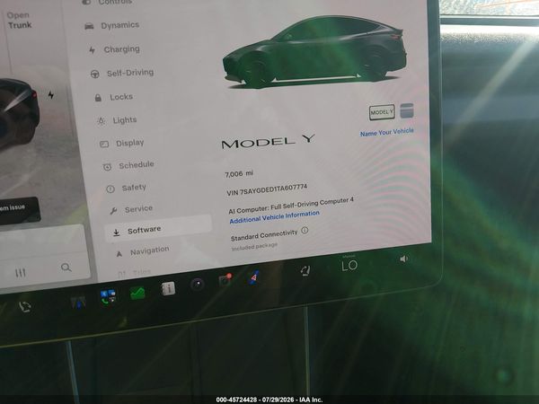 2026 TESLA MODEL Y