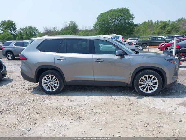 2025 TOYOTA GRAND HIGHLANDER PLATINUM