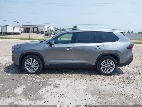 2025 TOYOTA GRAND HIGHLANDER PLATINUM