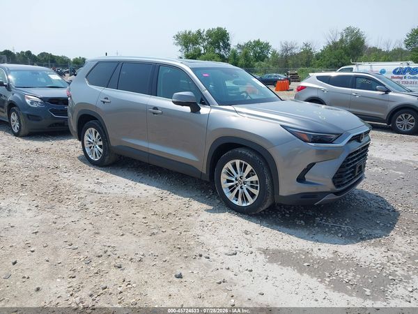 2025 TOYOTA GRAND HIGHLANDER PLATINUM