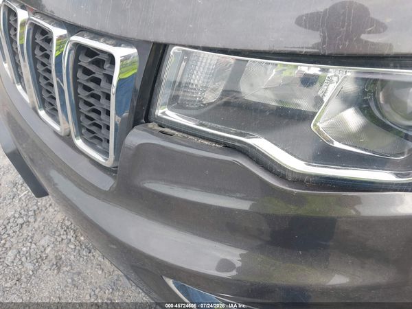 2020 JEEP GRAND CHEROKEE LAREDO E 4X4