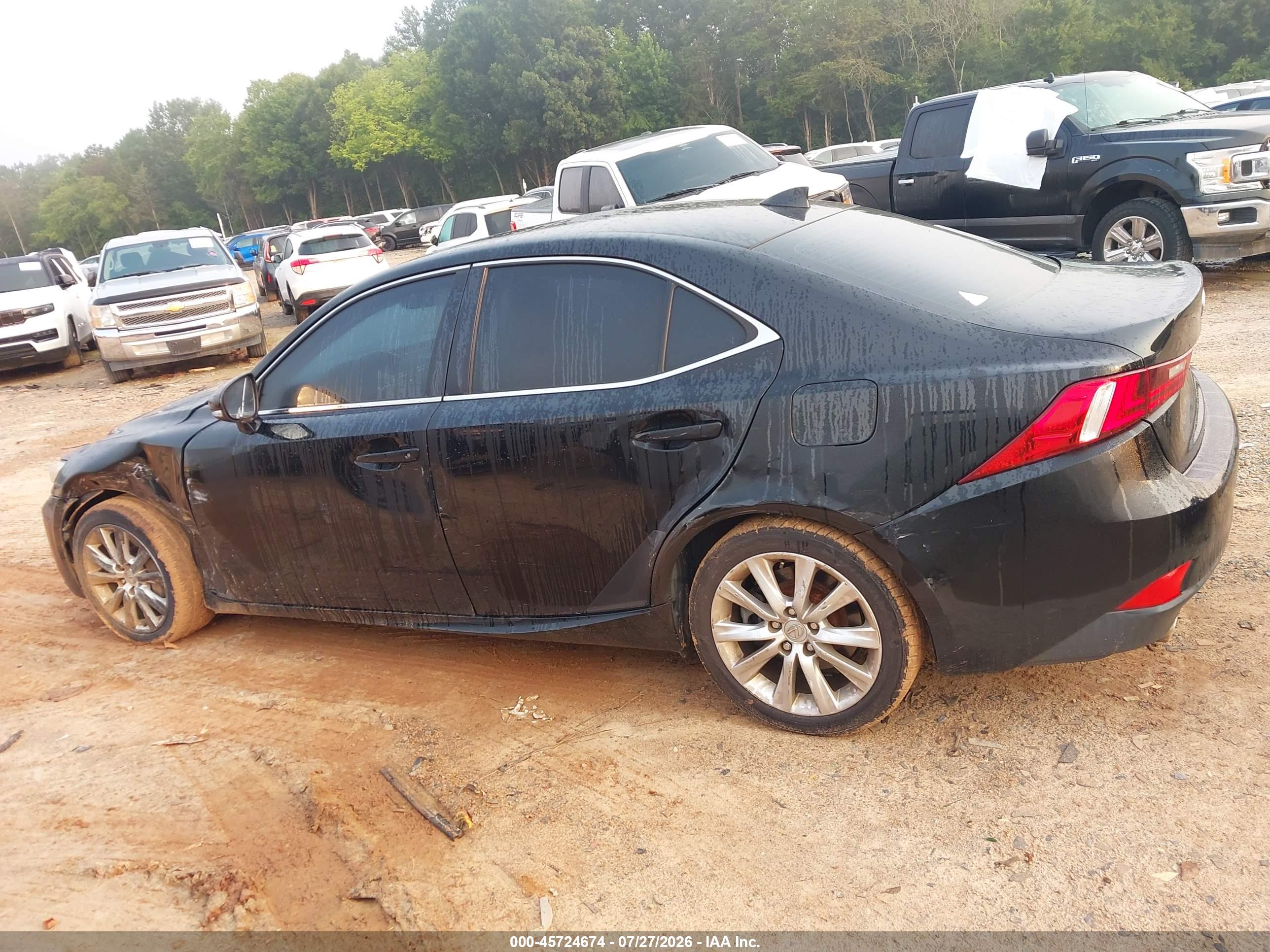 2016 LEXUS IS 200T
