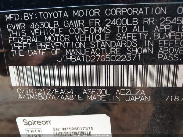 2016 LEXUS IS 200T
