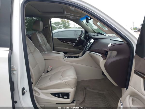 2016 CADILLAC ESCALADE LUXURY COLLECTION