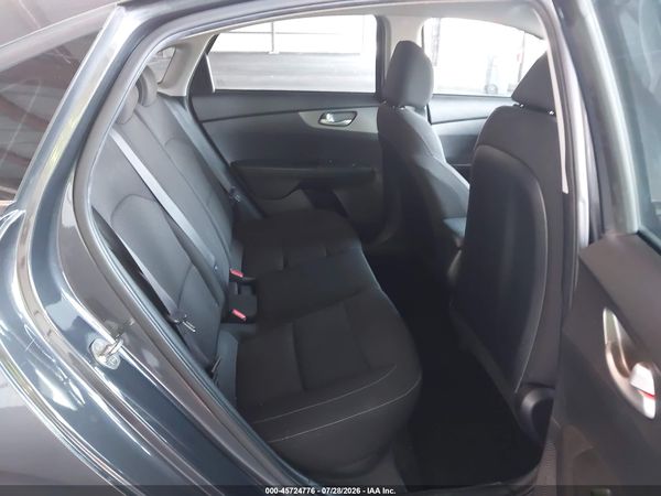 2019 KIA FORTE LXS