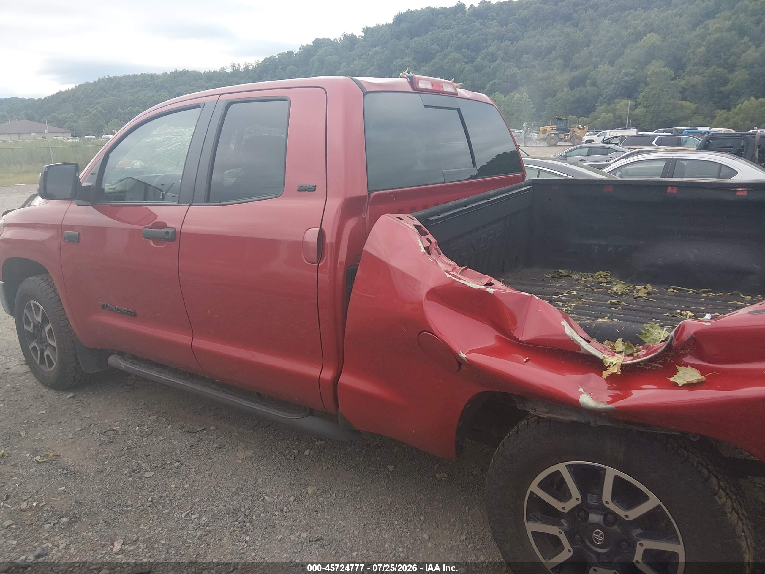 2018 TOYOTA TUNDRA SR5 5.7L V8
