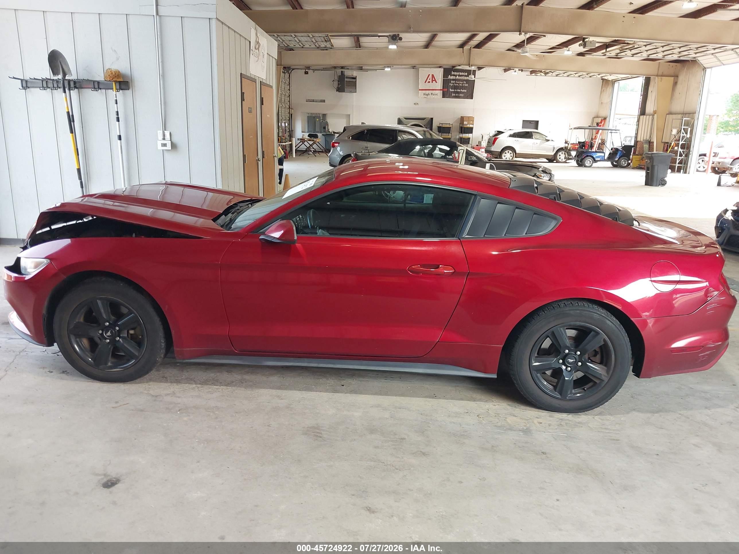 2017 FORD MUSTANG V6