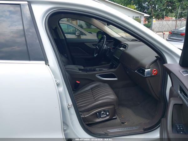 2019 JAGUAR F-PACE 30T PORTFOLIO