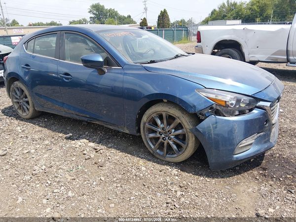 2018 MAZDA MAZDA3 TOURING