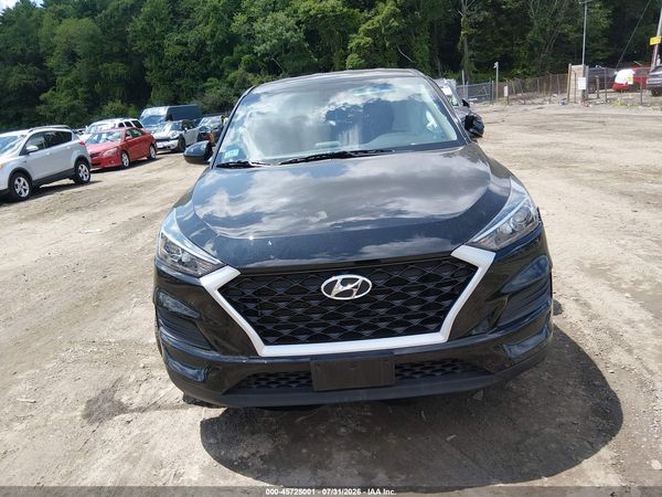 2021 HYUNDAI TUCSON SE