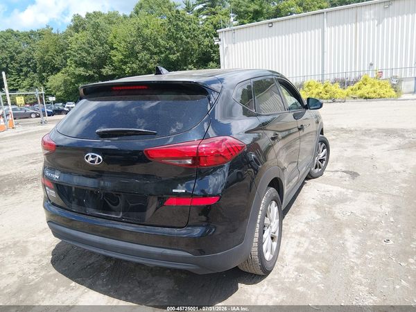 2021 HYUNDAI TUCSON SE
