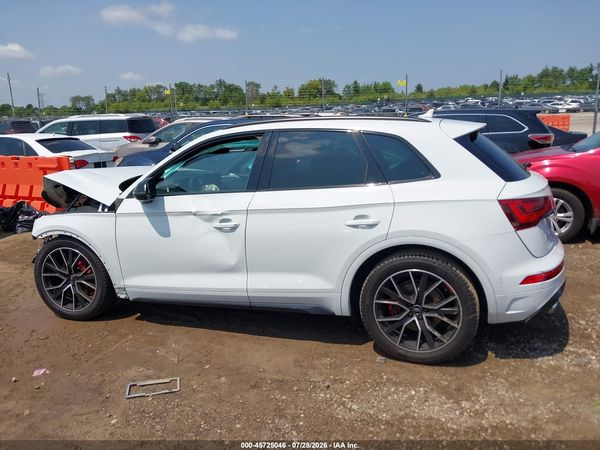 2021 AUDI SQ5