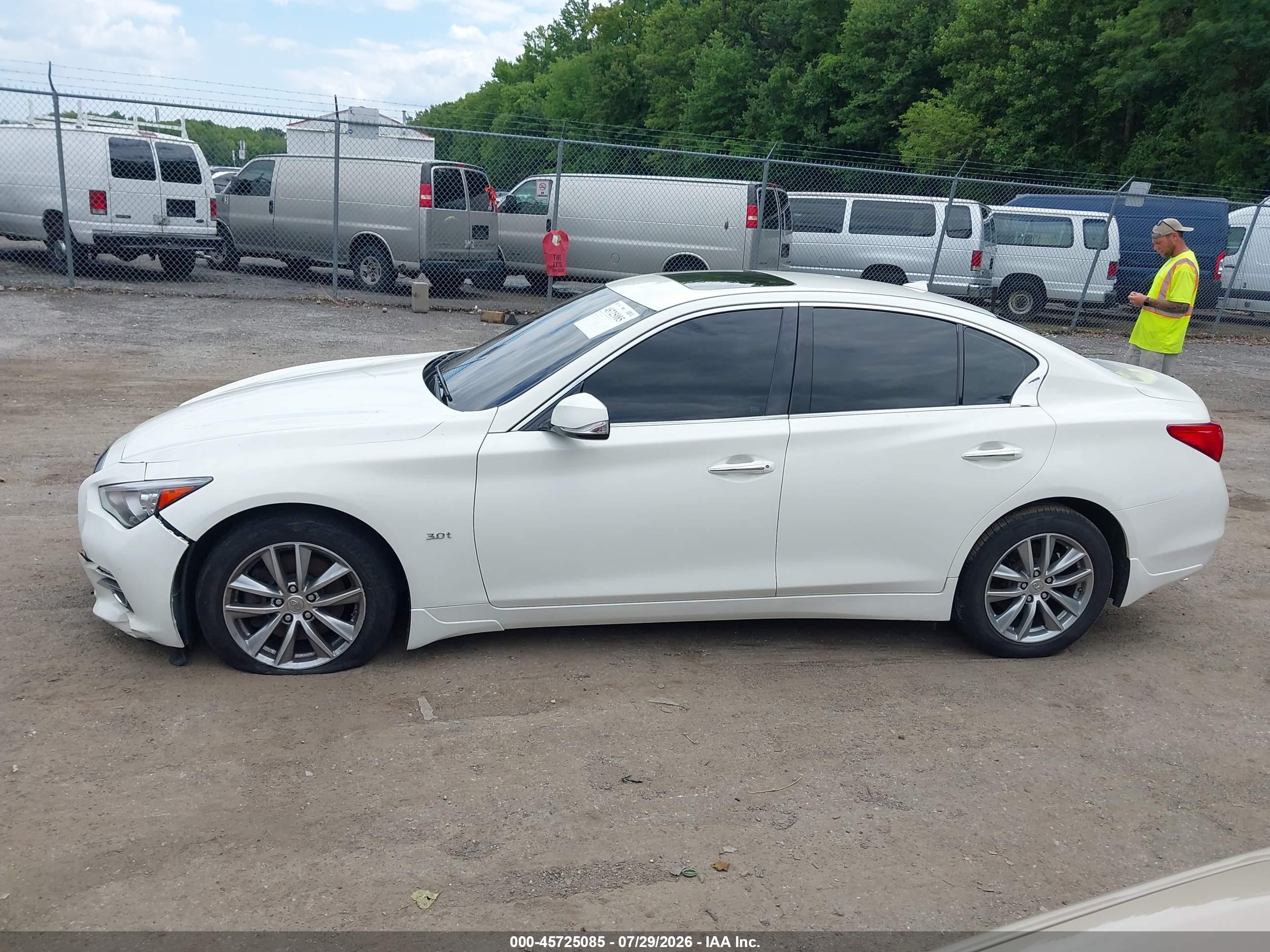 2017 INFINITI Q50 3.0T PREMIUM