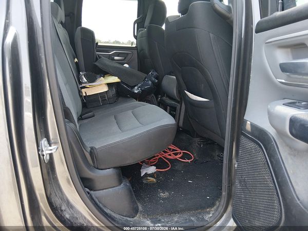 2022 RAM 1500 BIG HORN  4X2 6'4 BOX