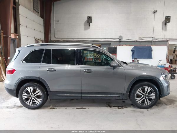 2026 MERCEDES-BENZ GLB 250 4MATIC