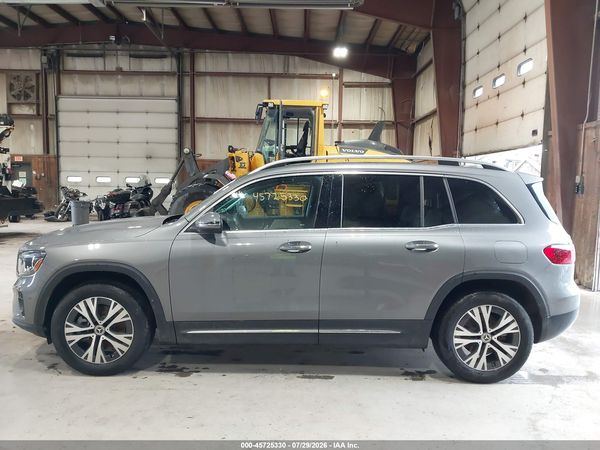 2026 MERCEDES-BENZ GLB 250 4MATIC
