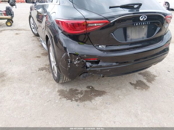 2018 INFINITI QX30 LUXURY