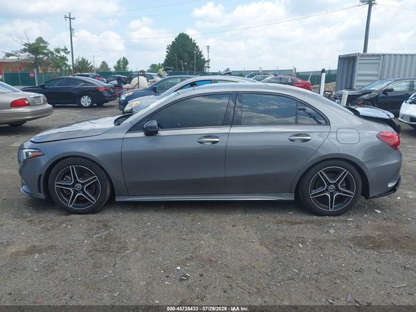 2019 MERCEDES-BENZ A 220 4MATIC