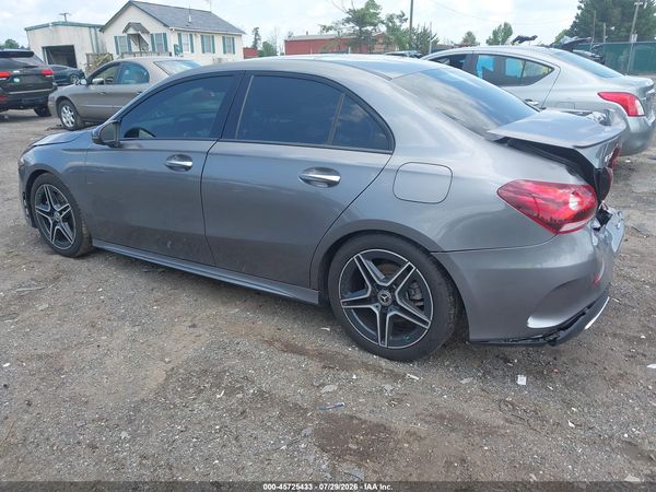 2019 MERCEDES-BENZ A 220 4MATIC