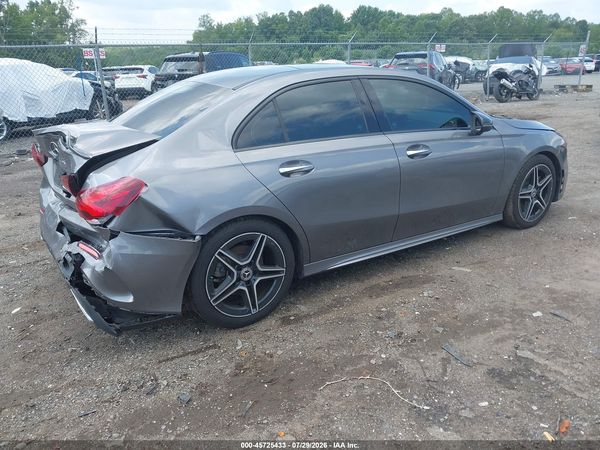 2019 MERCEDES-BENZ A 220 4MATIC