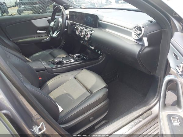 2019 MERCEDES-BENZ A 220 4MATIC