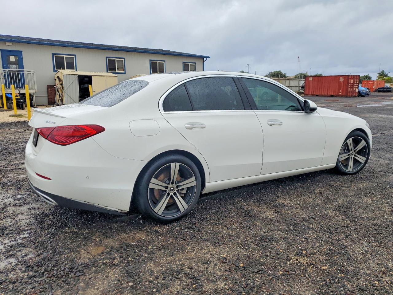 2024 MERCEDES-BENZ C