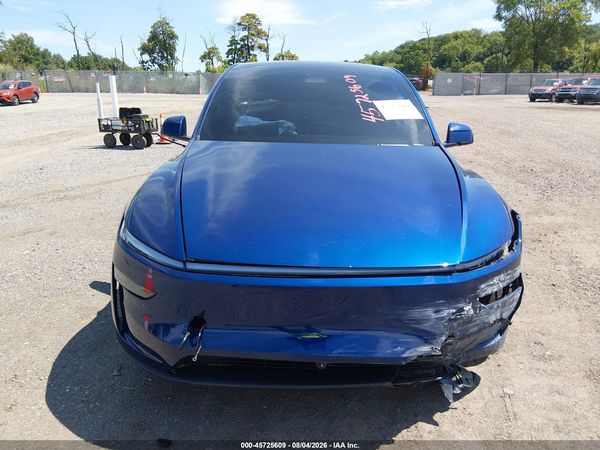 2026 TESLA MODEL Y