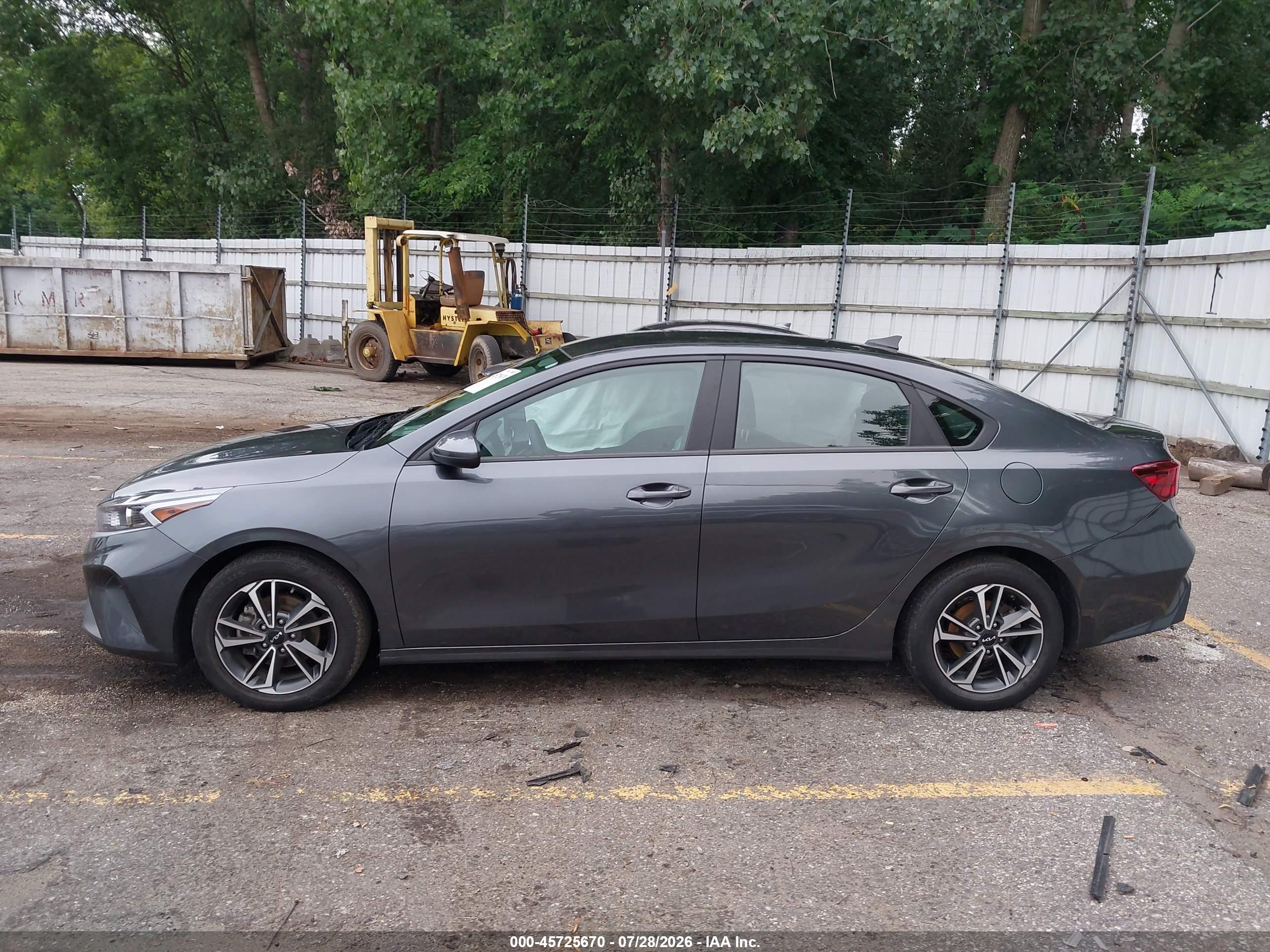 2023 KIA FORTE LXS