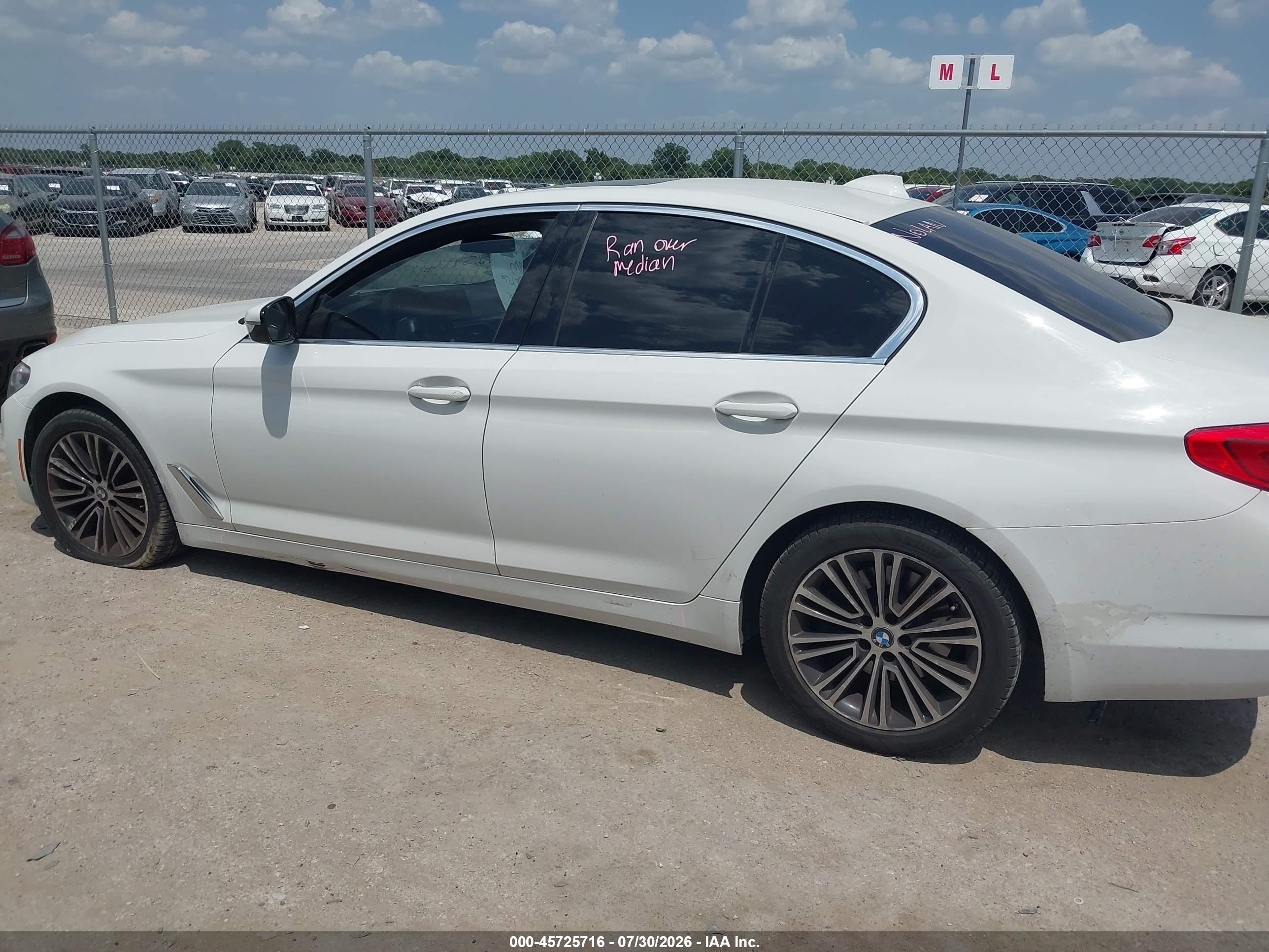 2020 BMW 530I