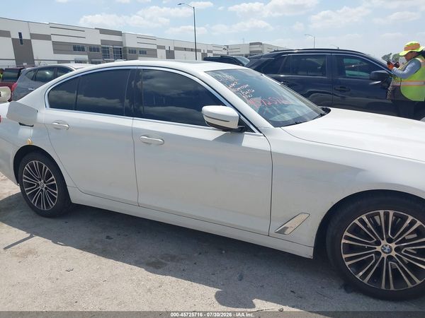 2020 BMW 530I