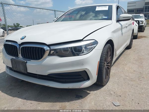 2020 BMW 530I