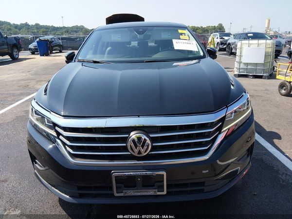 2021 VOLKSWAGEN PASSAT 2.0T SE — I6