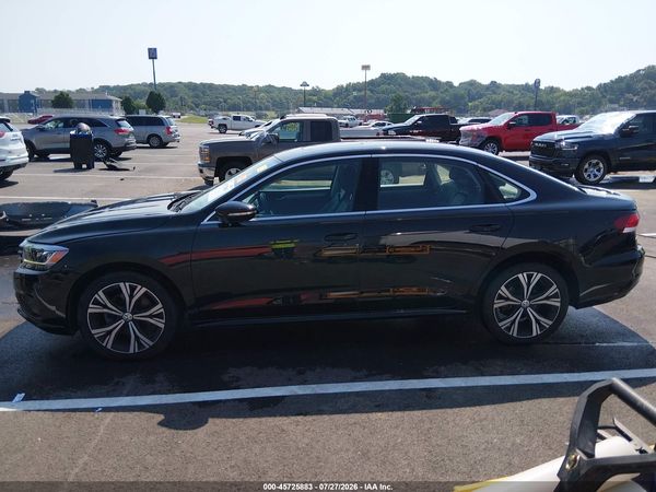 2021 VOLKSWAGEN PASSAT 2.0T SE — I117