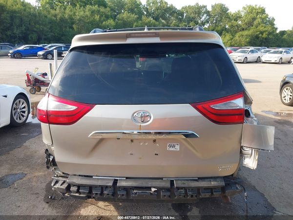 2015 TOYOTA SIENNA