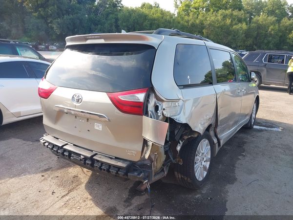 2015 TOYOTA SIENNA