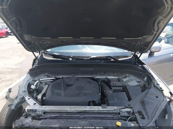 2019 VOLVO XC90 T6 MOMENTUM