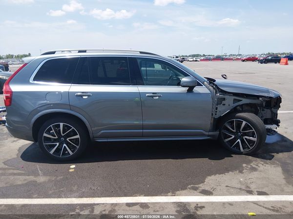 2019 VOLVO XC90 T6 MOMENTUM