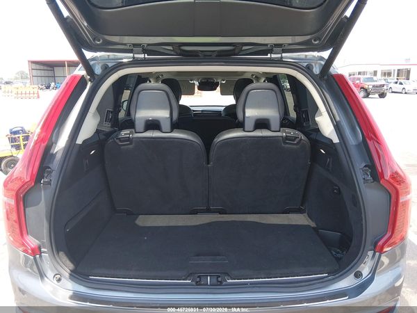 2019 VOLVO XC90 T6 MOMENTUM