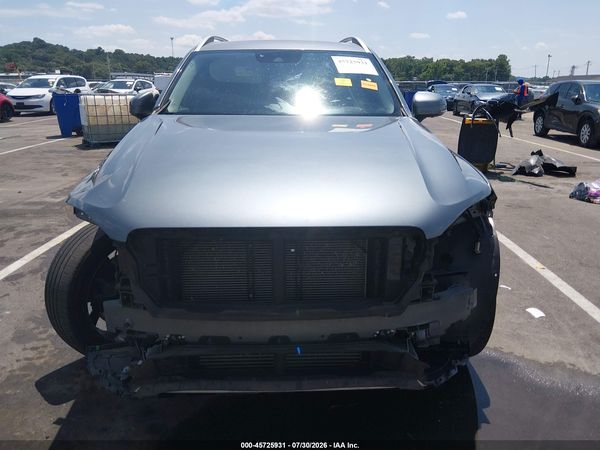 2019 VOLVO XC90 T6 MOMENTUM