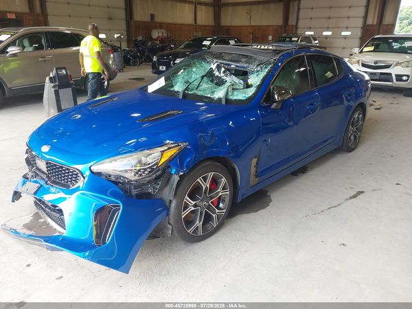 2018 KIA STINGER GT1