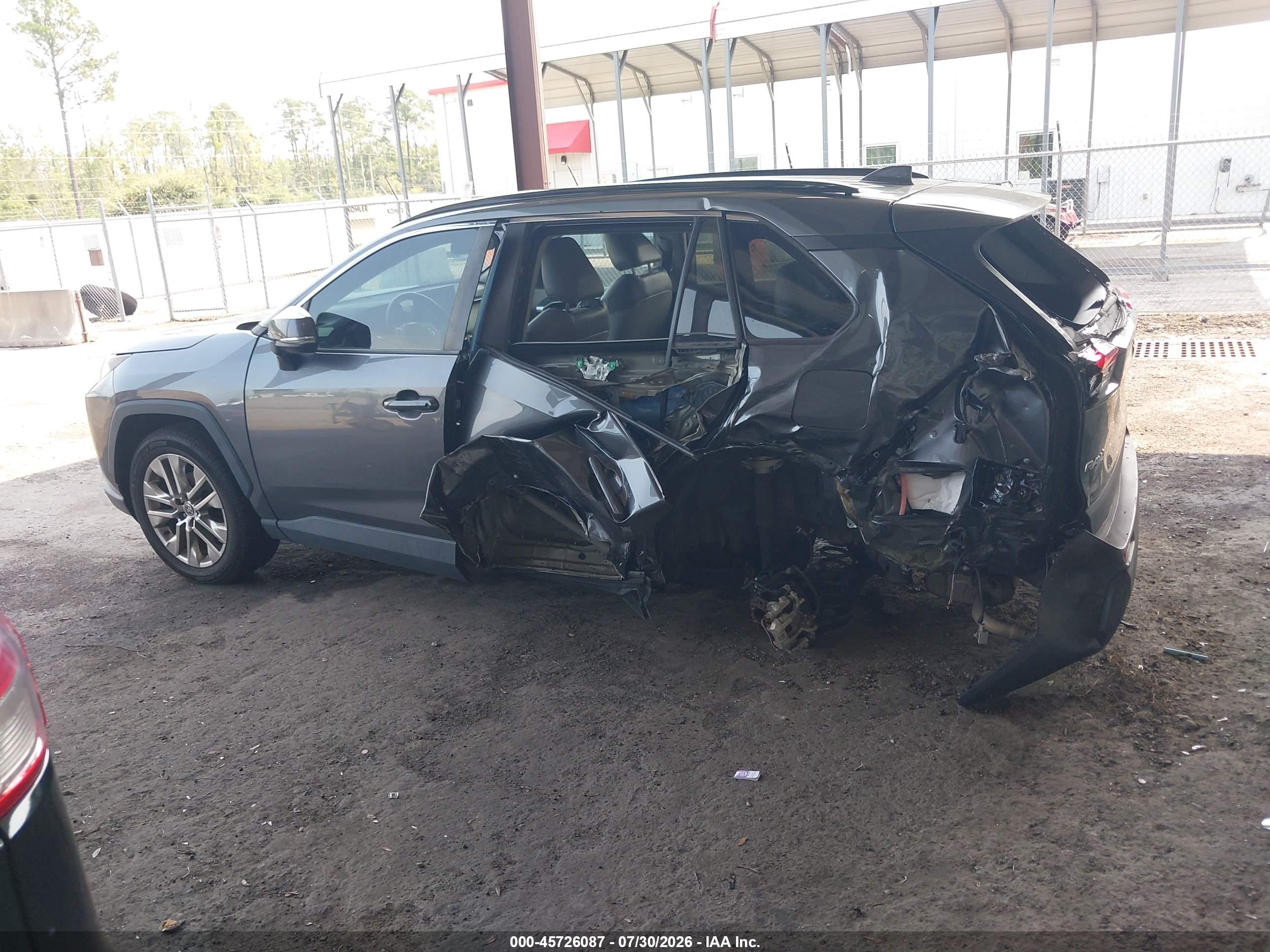 2021 TOYOTA RAV4 XLE PREMIUM
