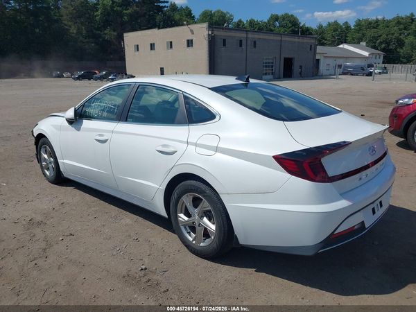 2022 HYUNDAI SONATA SE